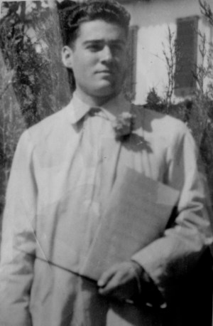 El jove director de les Caramelles del Patronat, amb poc més de vint anys. 